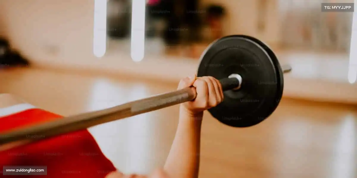 <strong>蜂鸟电竞</strong>🏊‍♀️从起跑线到终点线，每一步都是成长！体育，让改变发生💪